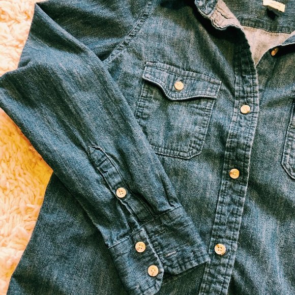 Universal Thread Dark Blue Denim Button Up - Picture 4 of 8
